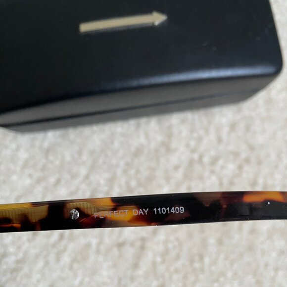 KAREN WALKER Cat Eye Perfect Day Oversize Sunglasses - NEW with Tags! - Picture 3 of 6